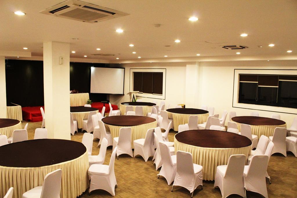โรงแรมอาร์เบอร์ บิซ มากาซาร์ ภายนอก รูปภาพ